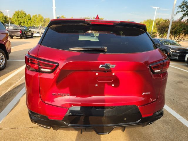 Used 2024 Chevrolet Blazer RS w/ Enhanced Convenience Package FWD image 5