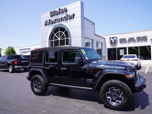 Used 2022 Jeep Wrangler Unlimited Rubicon 4xe w/ Steel Bumper Group AWD/4WD image 1