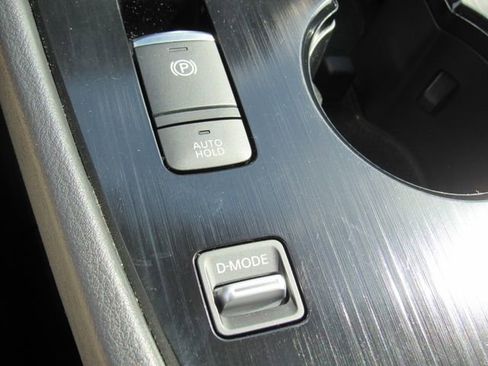Certified 2025 Nissan Rogue SL w/ SL Premium Package FWD image 29