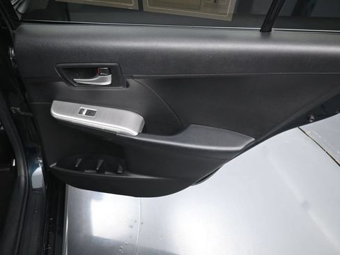 Used 2012 Toyota Camry SE FWD image 31