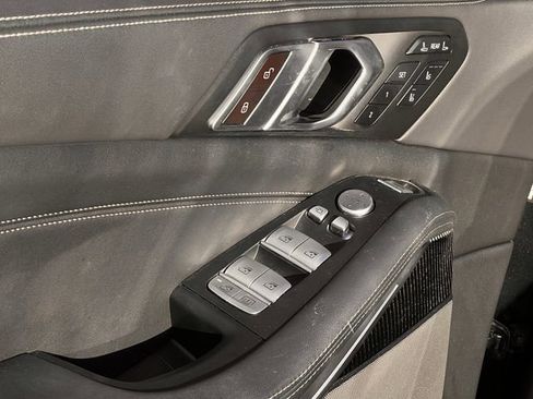 Used 2024 BMW X7 M60i w/ Executive Package image 24