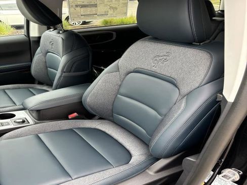 Used 2024 Ford Bronco Sport Outer Banks w/ Tech Package image 19