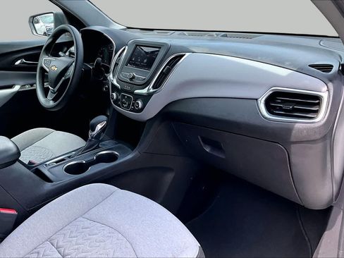 Used 2024 Chevrolet Equinox LS FWD image 19