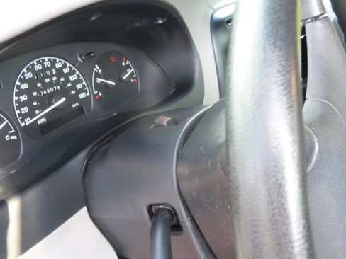 Used 1998 Ford Ranger XLT image 82