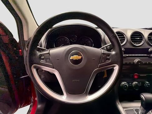 Used 2012 Chevrolet Captiva Sport LS FWD image 9
