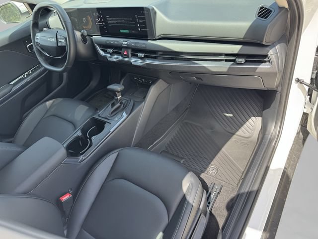 New 2026 Kia K4 EX FWD image 16