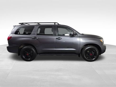 Used 2021 Toyota Sequoia TRD Pro AWD/4WD image 8