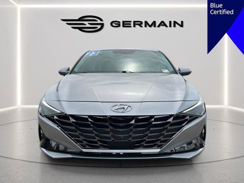 Used 2023 Hyundai Elantra Limited w/ Cargo Package FWD image 2
