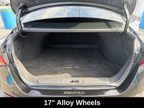 Used 2024 Nissan Sentra SV w/ SV Premium Package image 29