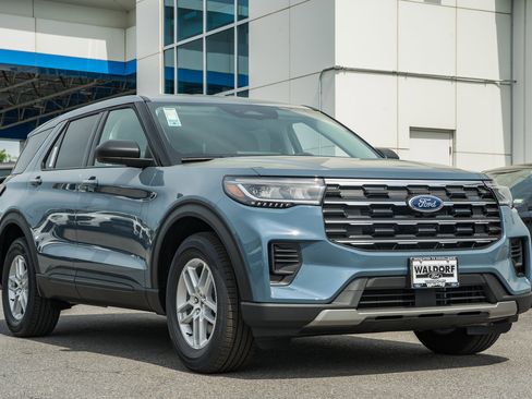 New 2026 Ford Explorer Active image 1