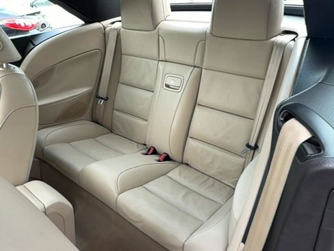 Used 2010 Volkswagen Eos Lux FWD image 15