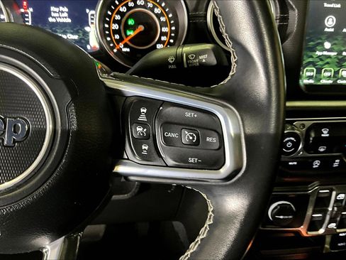 Used 2021 Jeep Gladiator Overland w/ Popular Equipment Package image 13