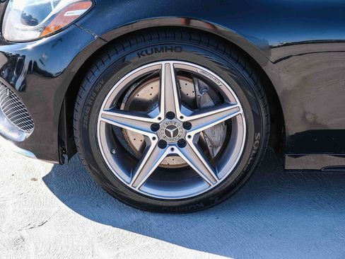 Used 2017 Mercedes-Benz C 300 Sedan image 10