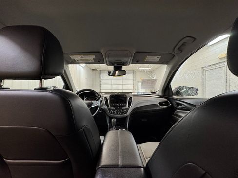 Used 2020 Chevrolet Equinox Premier image 21