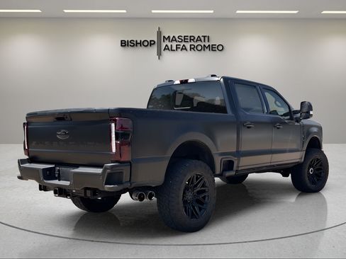 Used 2024 Ford F250 Lariat w/ Chrome Package AWD/4WD image 6