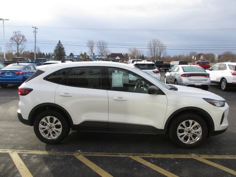 Used 2025 Ford Escape Active image 6