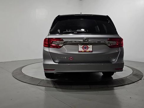 Used 2018 Honda Odyssey Elite image 4