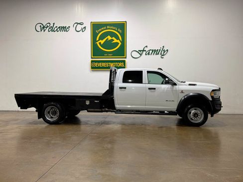 Used 2022 RAM 5500 Tradesman w/ Max Tow Package AWD/4WD image 2