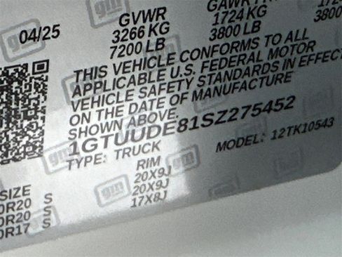 Used 2025 GMC Sierra 1500 SLT w/ SLT Premium Plus Package image 34