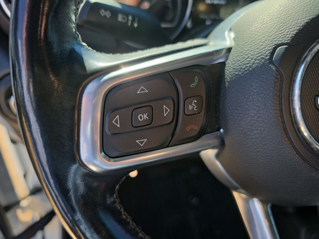 Used 2021 Jeep Wrangler Unlimited Sahara AWD/4WD image 30