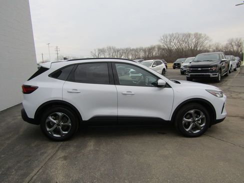 Used 2025 Ford Escape ST-Line Elite w/ Tech Pack #1 image 8