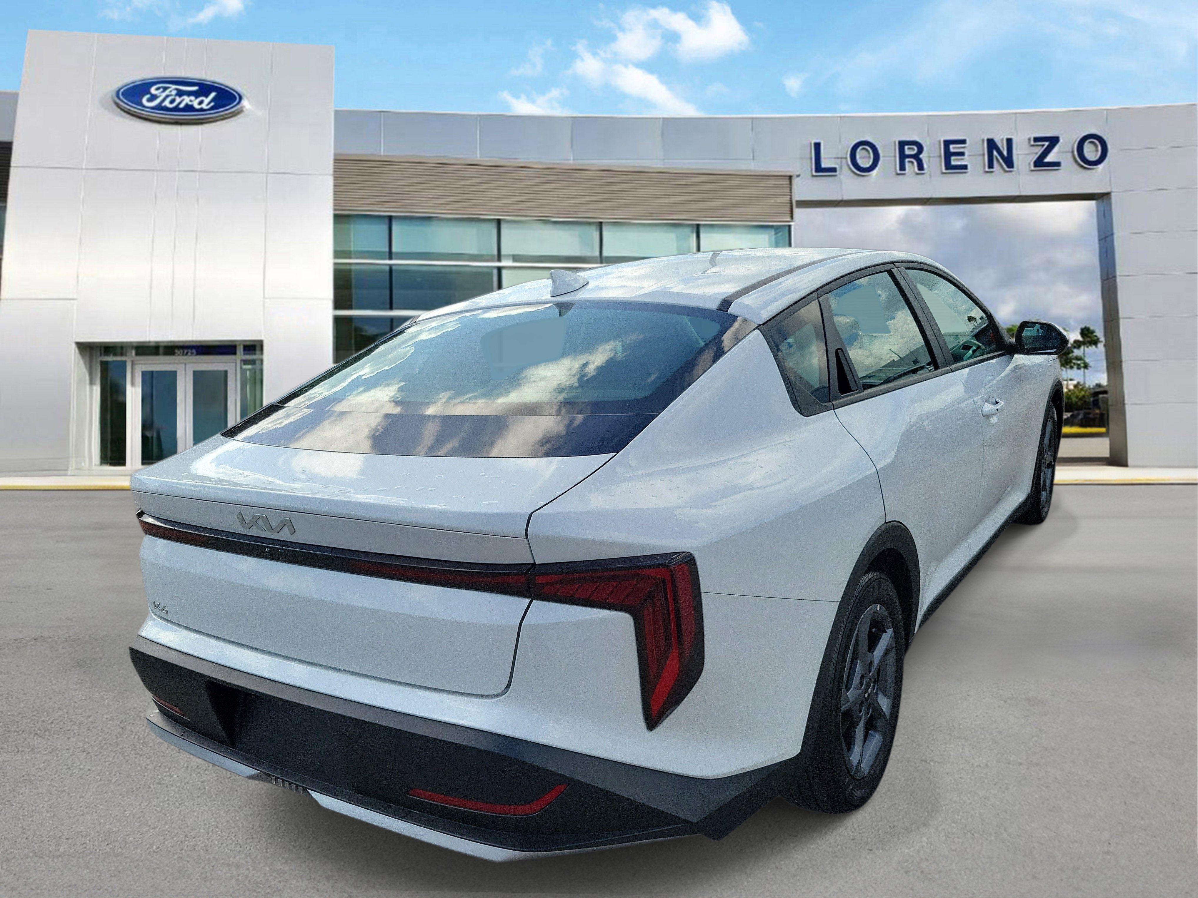 Used 2025 Kia K4 FWD image 5
