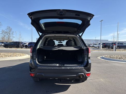 Certified 2023 Subaru Forester Premium image 11