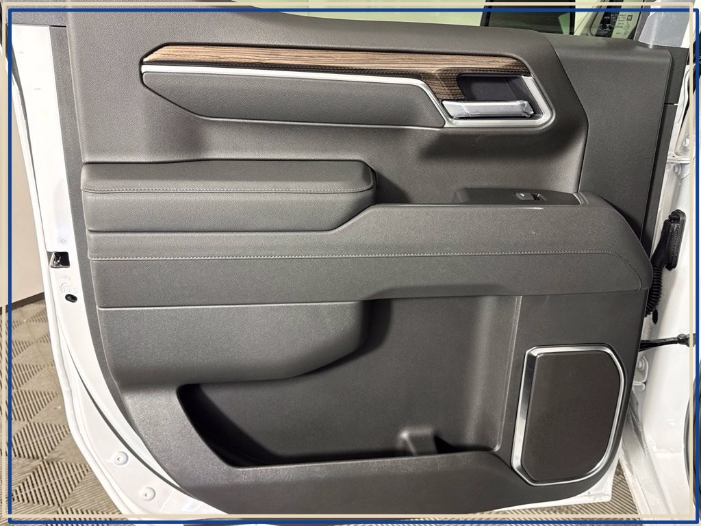 New 2026 Chevrolet Silverado 1500 RST AWD/4WD image 34