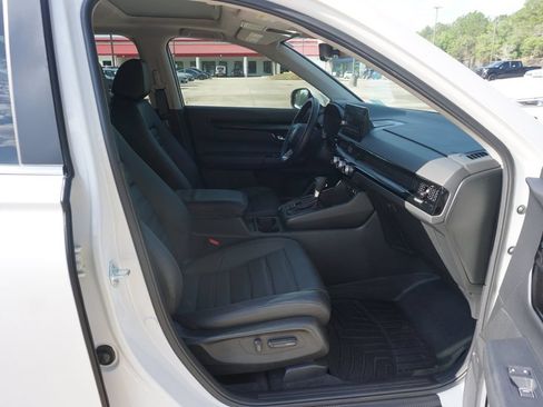 Used 2025 Honda CR-V EX-L image 17