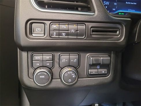 Used 2023 Chevrolet Tahoe RST w/ Luxury Package image 31