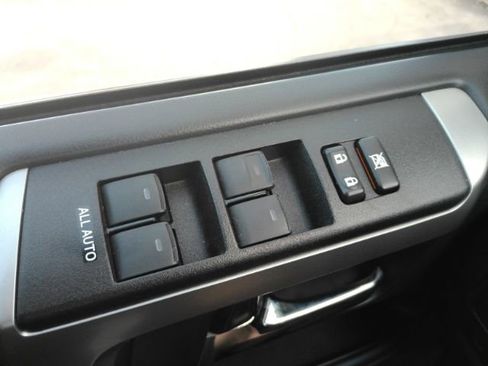 Used 2023 Toyota 4Runner SR5 Premium w/ Moonroof Package image 32