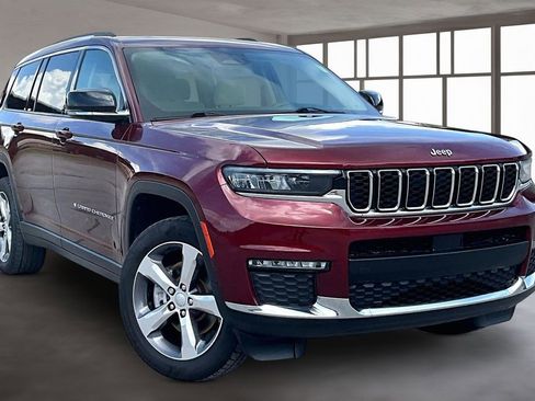 Used 2021 Jeep Grand Cherokee L Limited RWD image 3