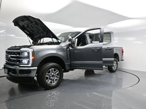 Used 2024 Ford F250 Lariat image 51