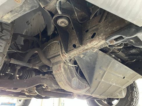 Used 2001 Lincoln Navigator 4WD image 14