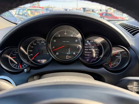 Used 2012 Porsche Cayenne image 25