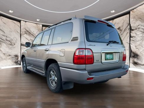 Used 2002 Lexus LX 470 4WD image 8