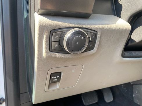 Used 2018 Ford F150 XLT AWD/4WD image 18