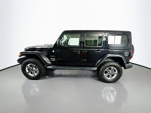 Used 2021 Jeep Wrangler Unlimited Sahara w/ Dual Top Group AWD/4WD image 4