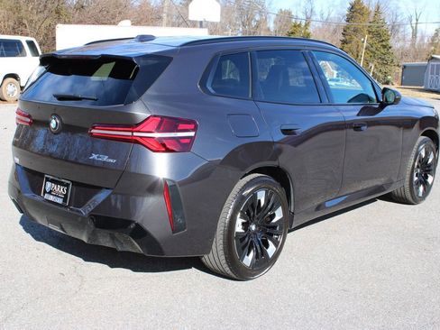 Used 2025 BMW X3 xDrive30i w/ Premium Package image 9