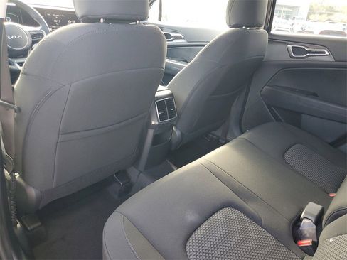 New 2025 Kia Sportage LX image 21