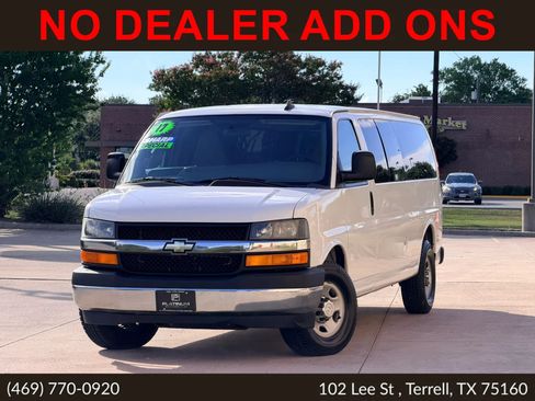 Used 2017 Chevrolet Express 3500 LT w/ LT Preferred Equipment Group RWD image 1