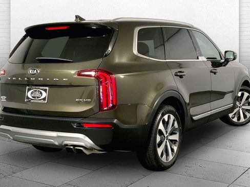 Used 2021 Kia Telluride EX w/ EX Premium Package FWD image 13