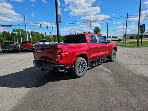 Used 2026 Chevrolet Colorado Z71 w/ Technology Package AWD/4WD image 6