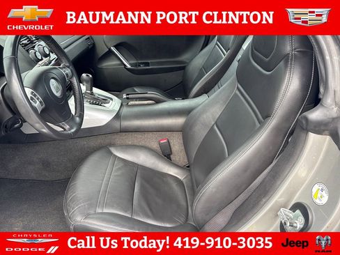 Used 2007 Saturn Sky w/ Premium Trim Pkg RWD image 25