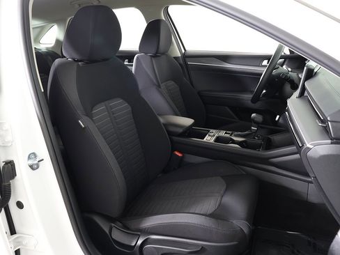 Used 2025 Kia K5 LXS image 24