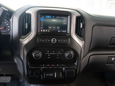 Used 2021 Chevrolet Silverado 1500 Custom w/ Safety Confidence Package AWD/4WD image 13