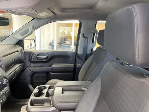 Used 2022 Chevrolet Silverado 1500 Custom w/ LPO, Dark Essentials Package AWD/4WD image 16