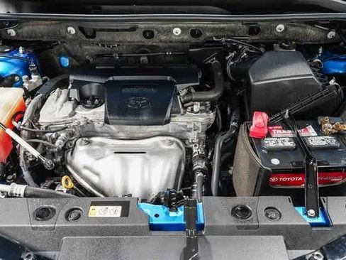 Certified 2018 Toyota RAV4 Limited image 29