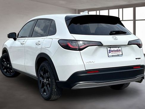 Certified 2024 Honda HR-V Sport image 4