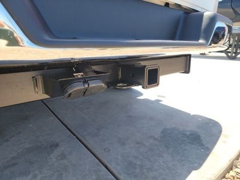 New 2026 Chevrolet Express 3500 Extended w/ Driver Convenience Package RWD image 10
